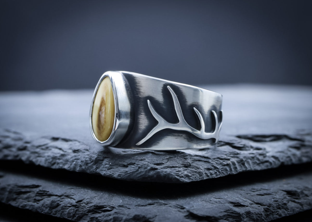 Mens hot sale antler ring