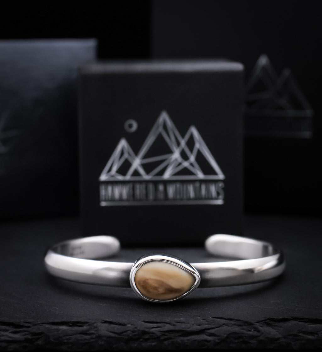 Women’s Elk Ivory Cuff