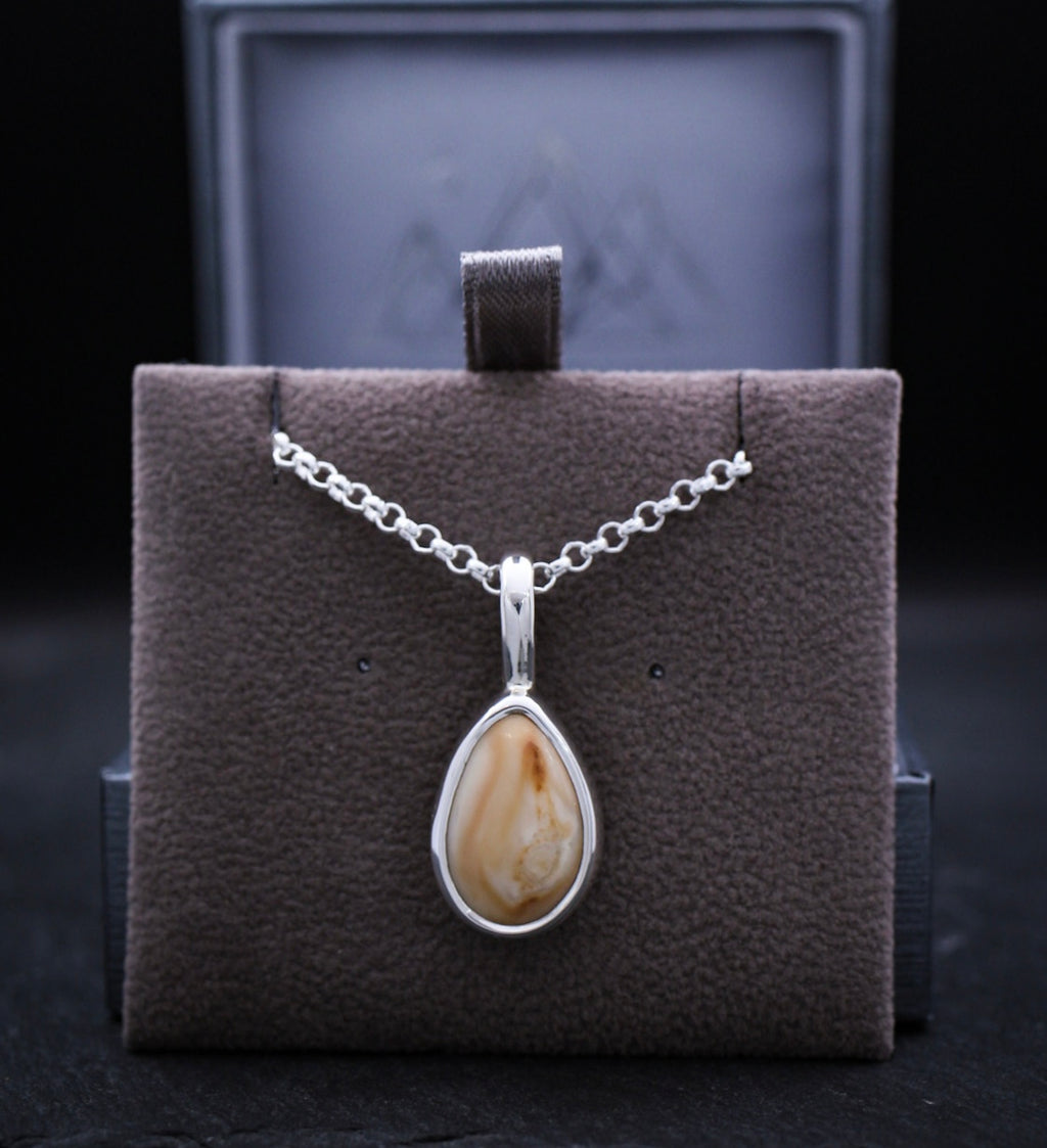 Elk Ivory Necklace