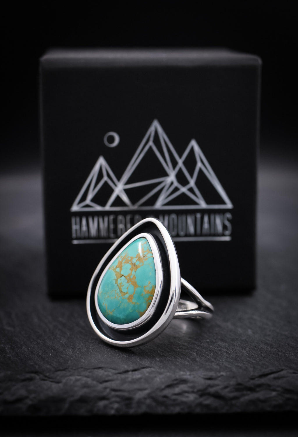 Shadowbox Ring • Split Shank Band • Tyrone Turquoise • Size 8 • Sterling Silver