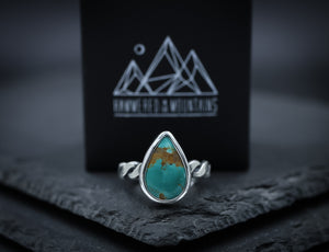 Nevada "Royston" Turquoise Ring • Size 9