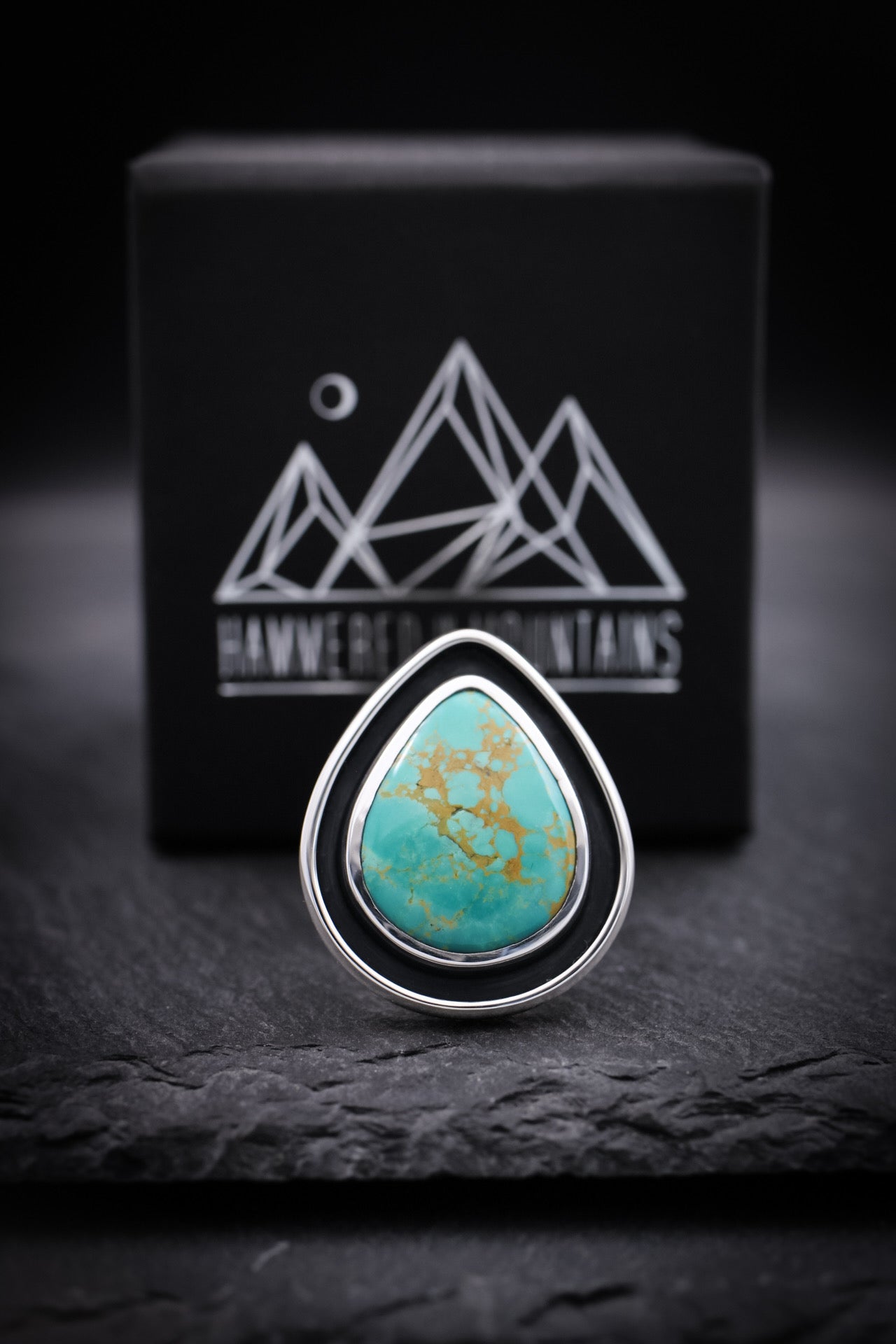 Shadowbox Ring • Split Shank Band • Tyrone Turquoise • Size 8 • Sterling Silver